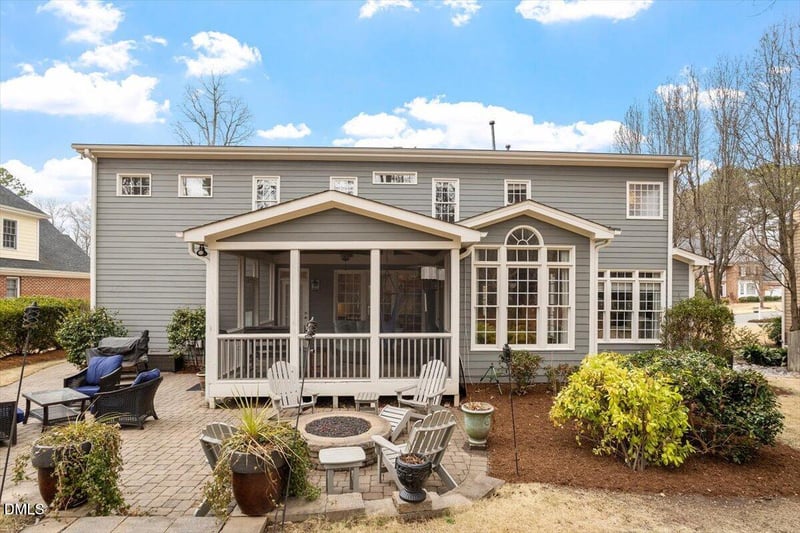 105 Kentbury Ln, Apex, NC 27502