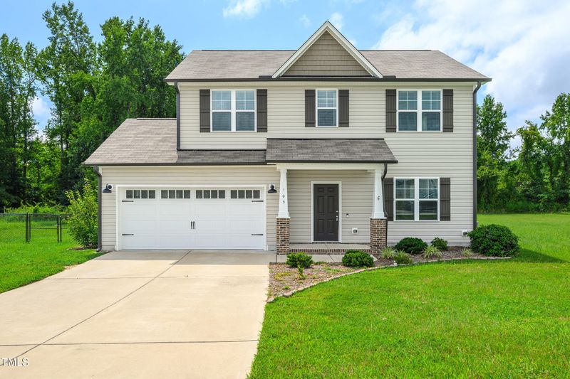 105 Langdon Chase Way, Selma, NC 27576