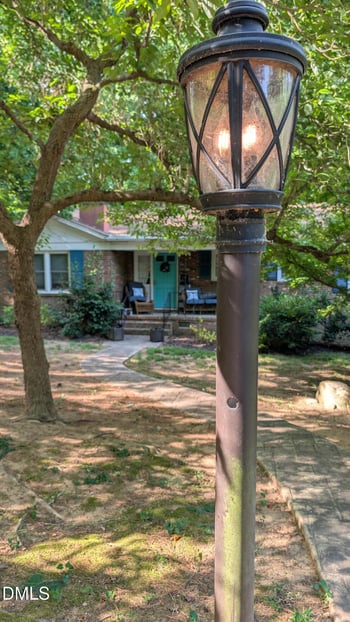 105 Lexington Rd, Chapel Hill, NC 27516