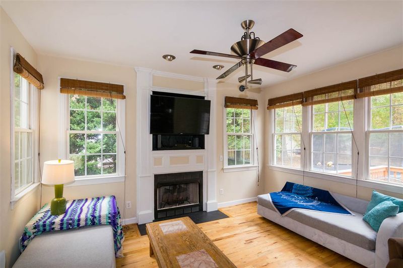 105 Linnett Ct, Youngsville, NC 27596