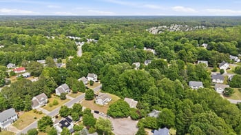 105 Little Meadow Ct, Holly Springs, NC 27540