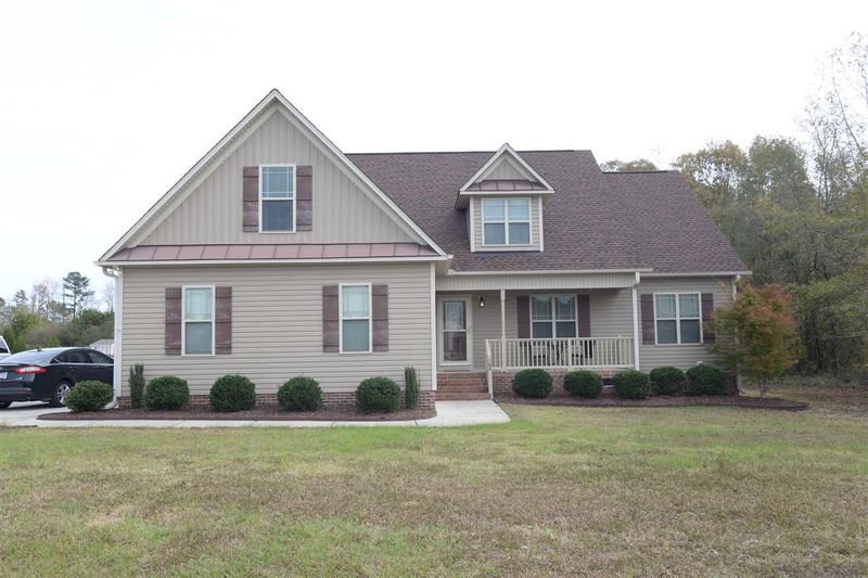 105 Long Grass Dr, Smithfield, NC 27577