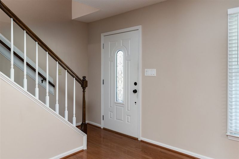 105 Lynnfield Ln, Garner, NC 27529