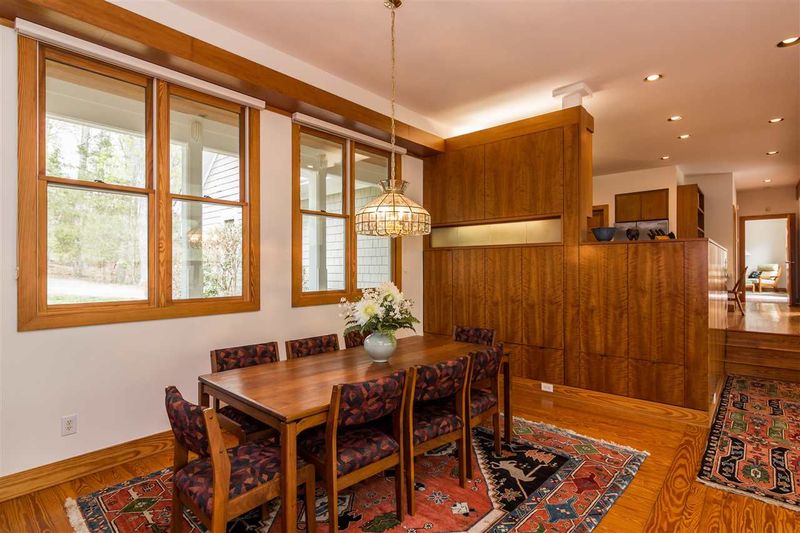 105 Majestic Ct, Chapel Hill, NC 27517