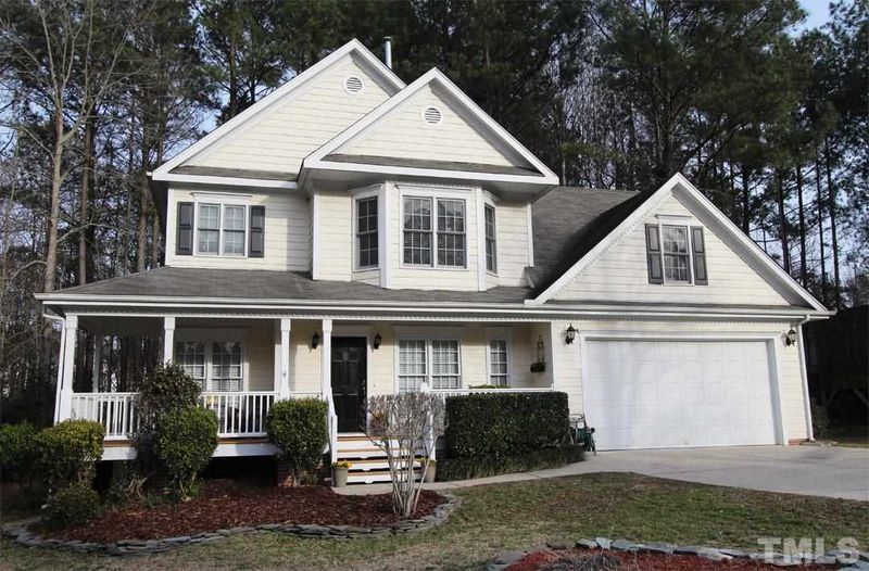 105 Maple Crest Ct, Apex, NC 27502