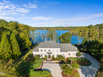 105 Mariah Dr, Four Oaks, NC 27524