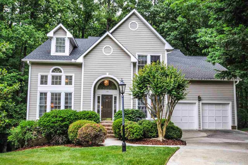 105 Marigold Ct, Chapel Hill, NC 27516