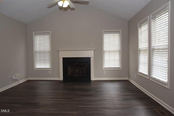 105 Martins Point Pl, Cary, NC 27519