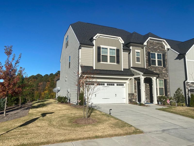 105 Mazarin Ln, Cary, NC 27519