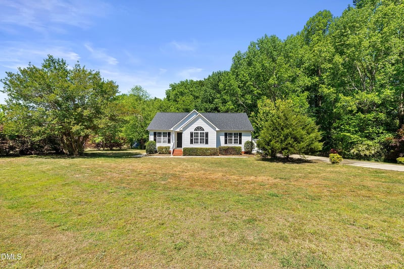 105 Mccoy Dr, Smithfield, NC 27577