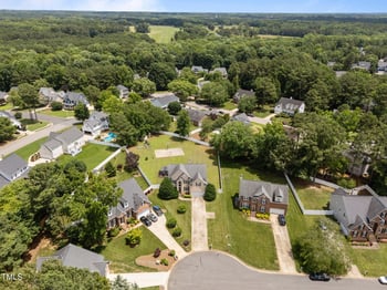 105 Mcnaughton Ct, Garner, NC 27529