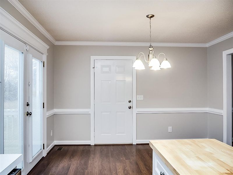 105 Mitchell Ave, Clayton, NC 27520