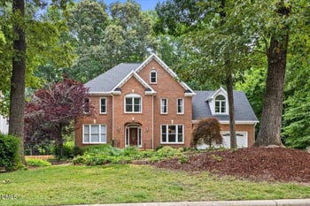 105 Morninghills Ct, Cary, NC 27518