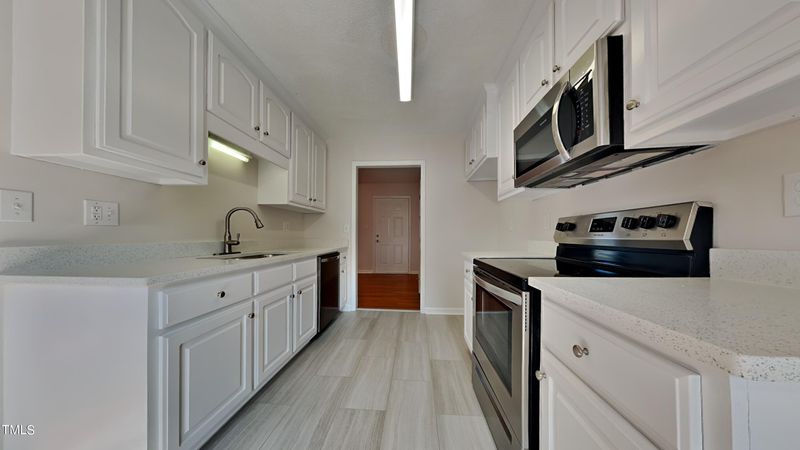 105 Morrison Dr, Smithfield, NC 27577