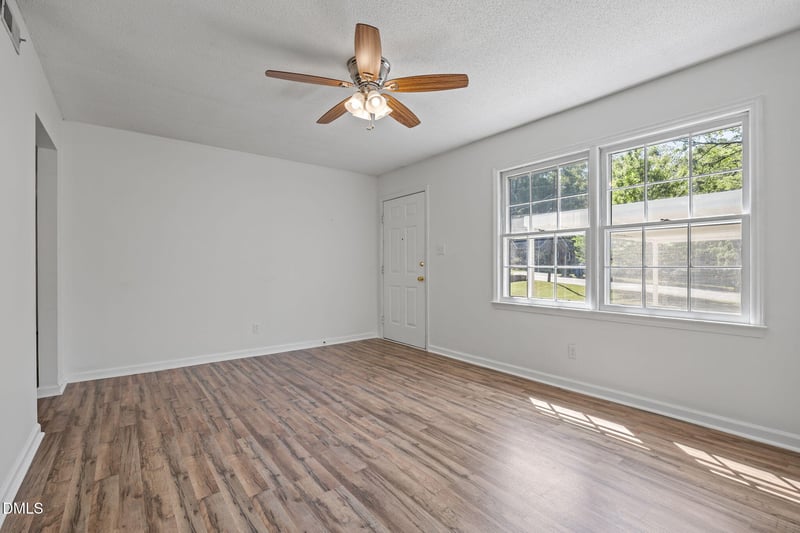 105 Murray Ave, Durham, NC 27704