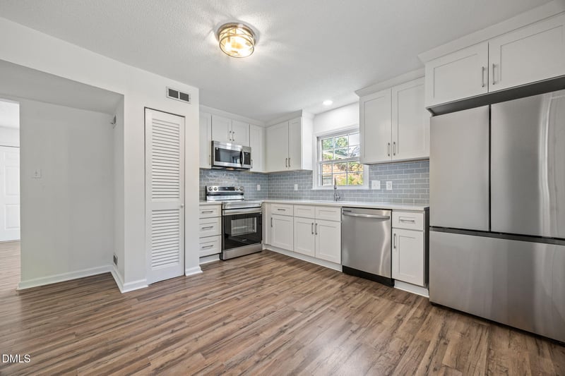 105 Murray Ave, Durham, NC 27704