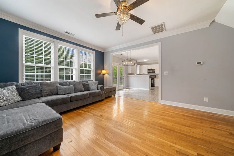 105 Namath Ct, Clayton, NC 27527