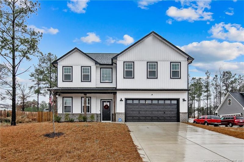 105 Navaho Trl, Sanford, NC 27332