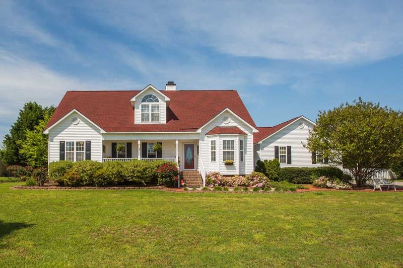 105 Nell Ct, Garner, NC 27529