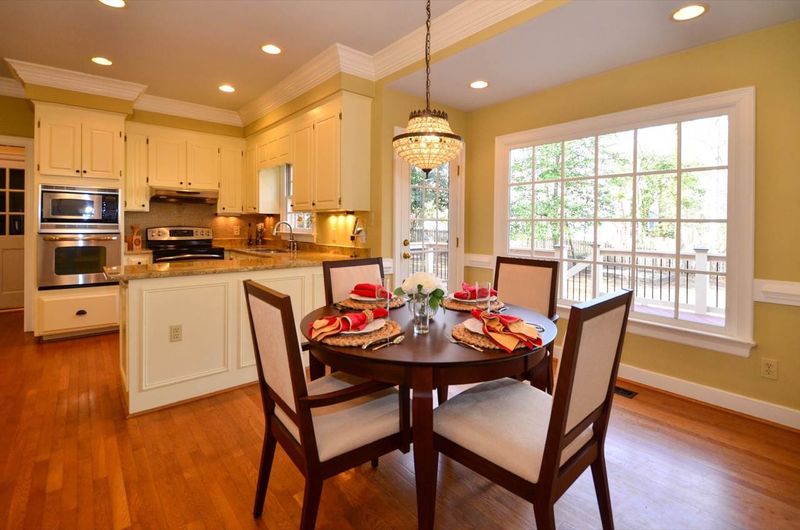 105 New Deer Ln, Cary, NC 27518