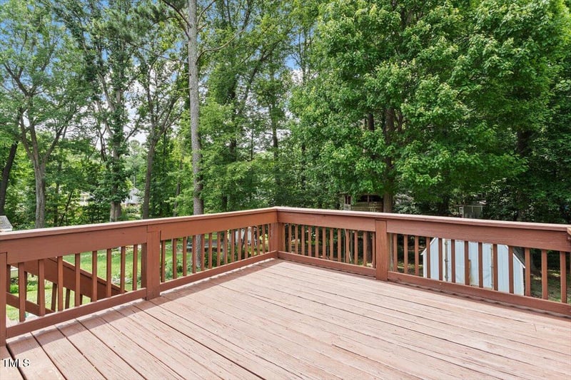 105 Otter Dr, Cary, NC 27513