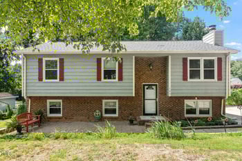 105 Otter Dr, Cary, NC 27513