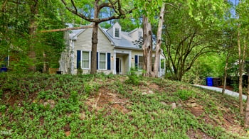 105 Oxford Hills Dr, Chapel Hill, NC 27514