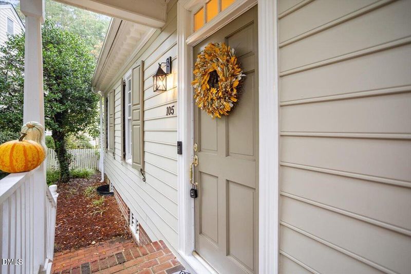 105 Palace Green, Cary, NC 27518