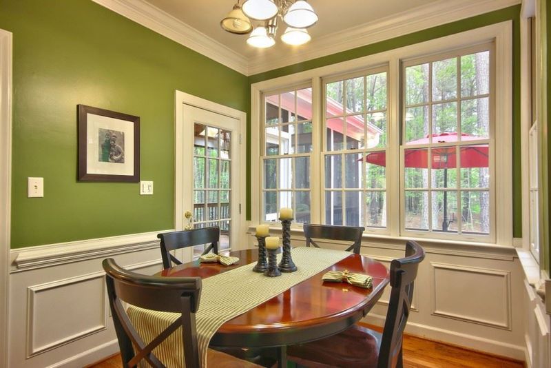 105 Parkrise Ct, Cary, NC 27519