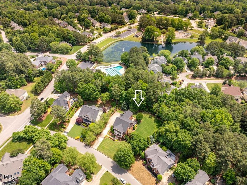 105 Parmalee Ct, Cary, NC 27519