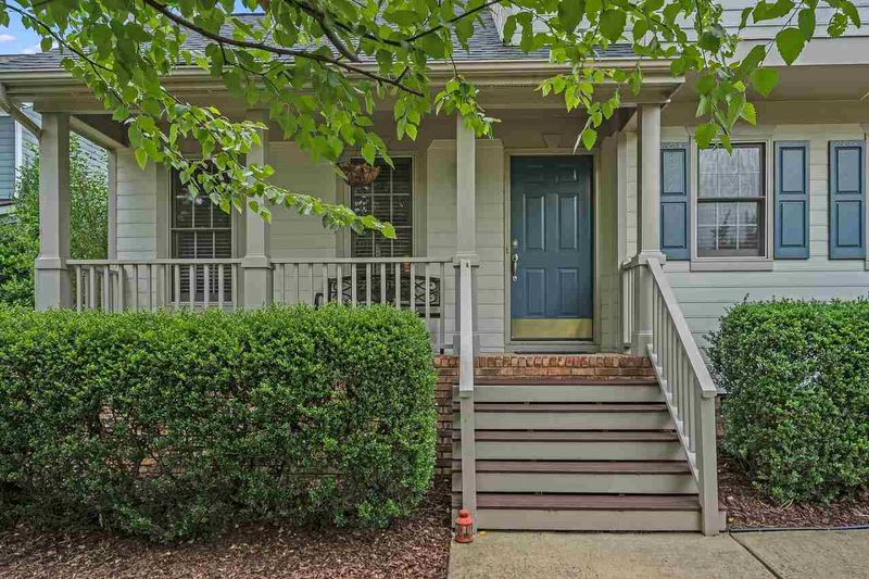 105 Peachland Dr, Cary, NC 27519