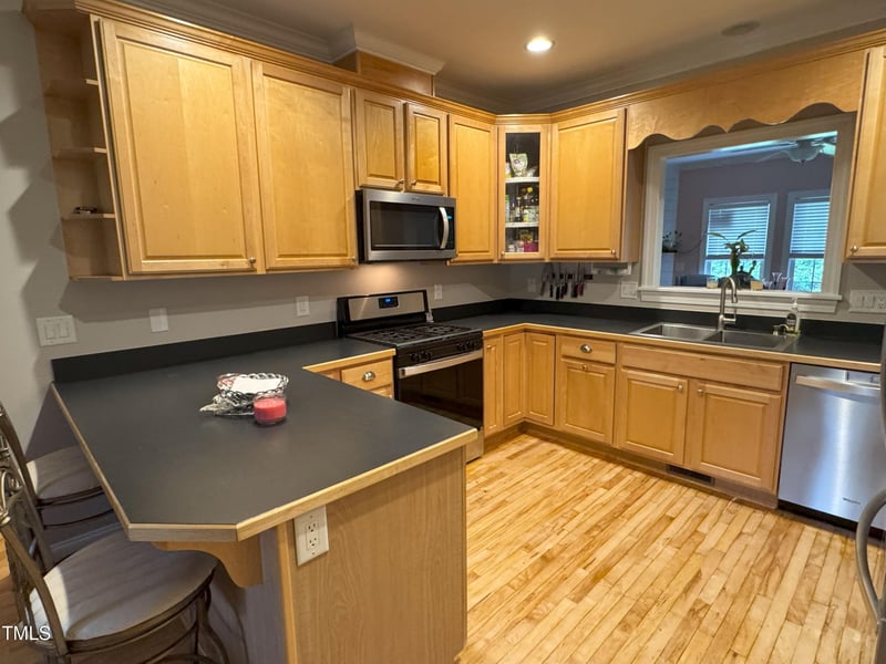 105 Perry Ln, Zebulon, NC 27597