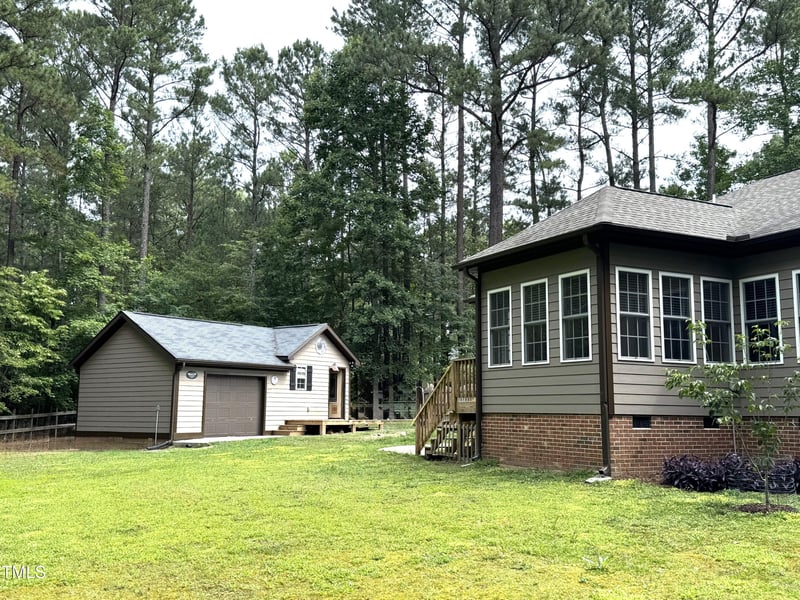 105 Perry Ln, Zebulon, NC 27597