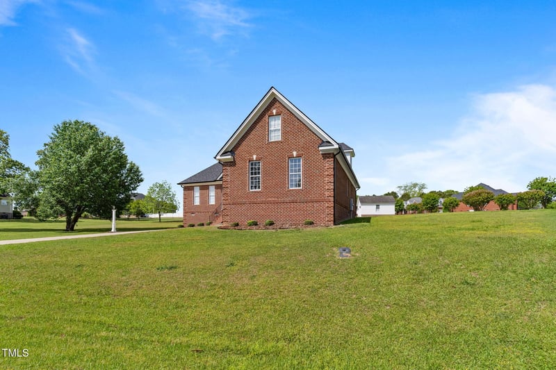 105 Pinecrest Dr, Angier, NC 27501