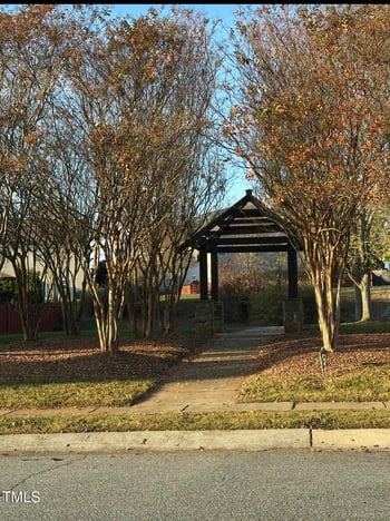 105 Pink Dogwood Ln, Mebane, NC 27302