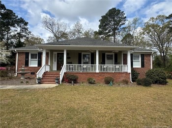 105 Polaris Ct, Raeford, NC 28376