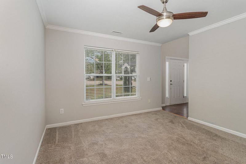 105 Polyanthus Pl, Holly Springs, NC 27540