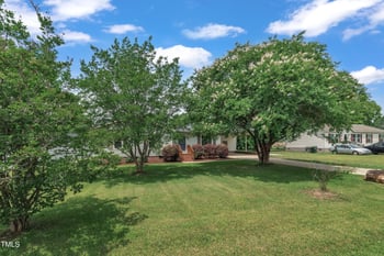 105 Poplar Dr, Clayton, NC 27520