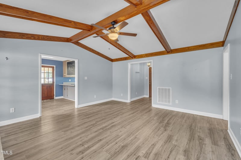 105 Poplar Dr, Clayton, NC 27520
