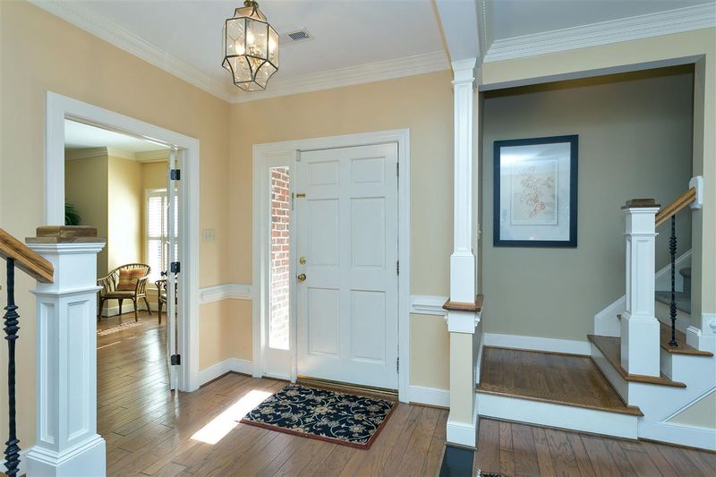 105 Prestwick Pl, Cary, NC 27511