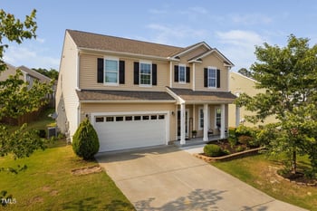 105 Putters Ct, Durham, NC 27703
