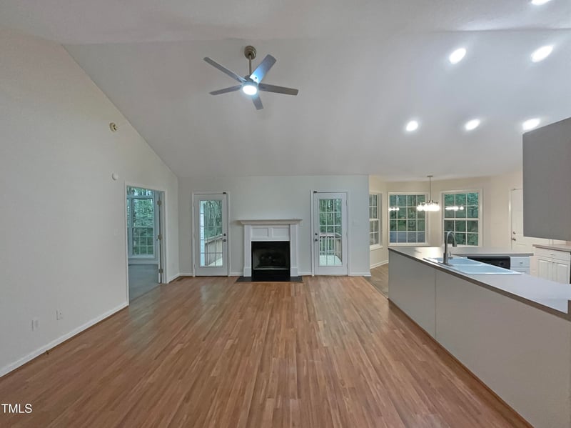 105 Redbay Ln, Clayton, NC 27527