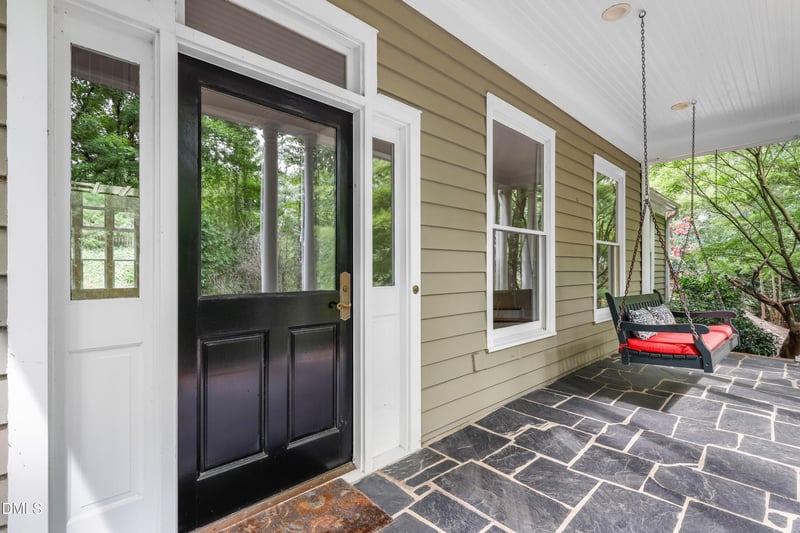 105 Redbud Ln, Chapel Hill, NC 27514