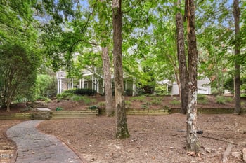 105 Redbud Ln, Chapel Hill, NC 27514