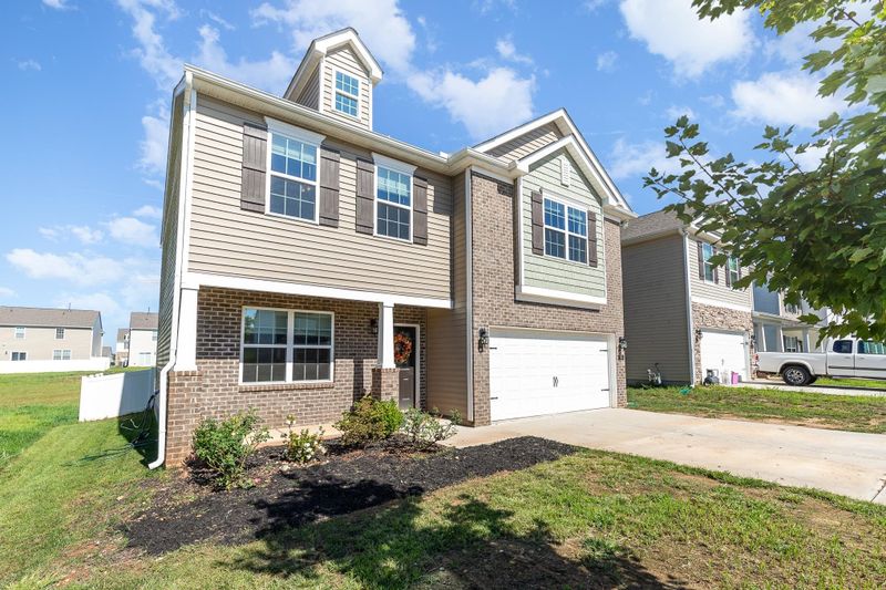 105 Relict Dr, Clayton, NC 27527