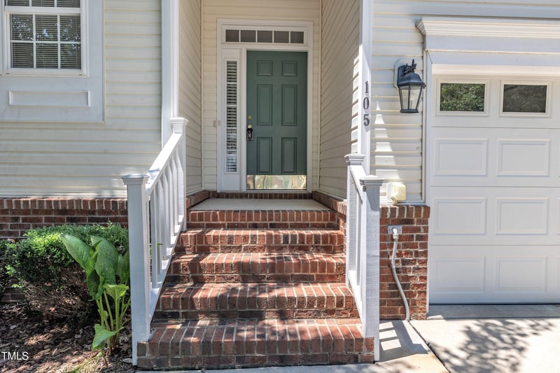 105 Rockport Ridge Way, Cary, NC 27519
