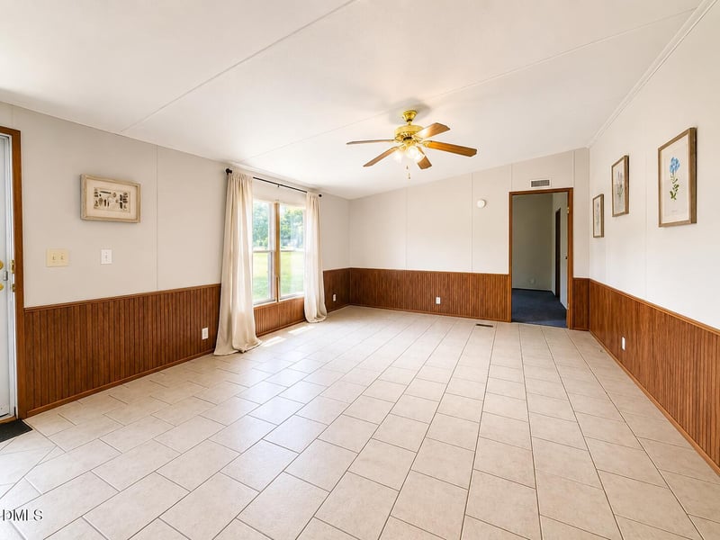 105 Roe Ln, Clayton, NC 27527