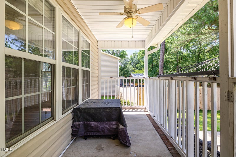 105 Rolling Stone Ct, Sanford, NC 27332