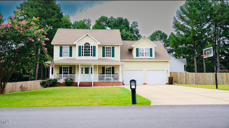 105 Rolling Stone Ct, Sanford, NC 27332