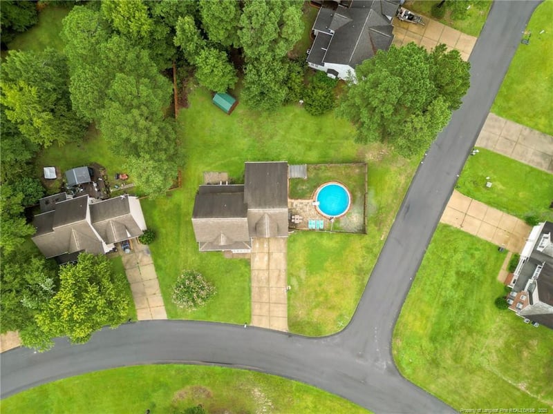 105 Rolling Stone Ct, Sanford, NC 27332